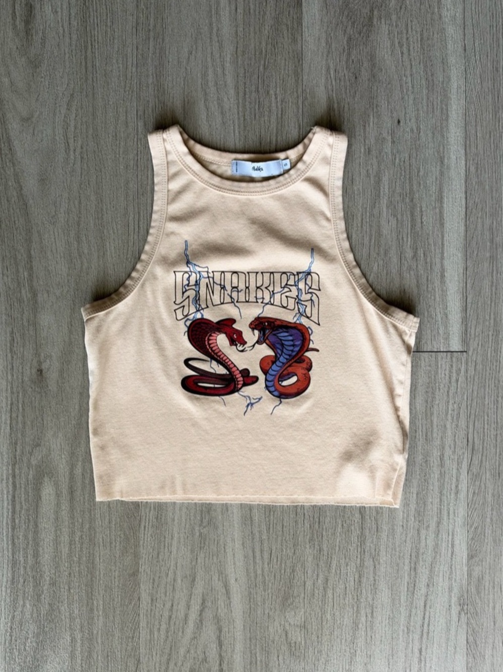 Crop Snakes Tank